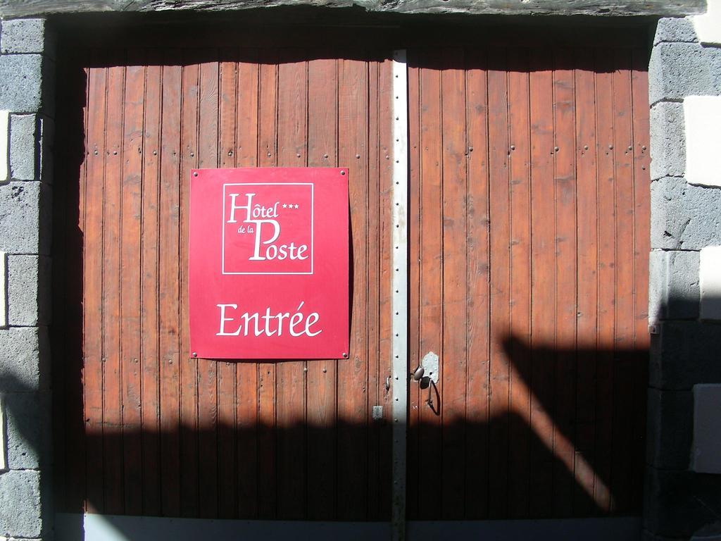 Logis Hotel Restaurant De La Poste Pontgibaud Exteriér fotografie